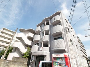 サンヒルズマンションの物件外観写真